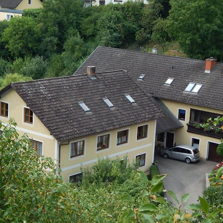 Haus Lindenhofer Apartment Emmersdorf an der Donau Bagian luar foto